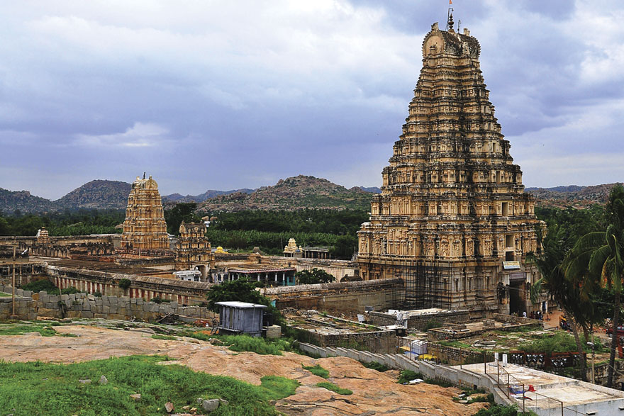 Virupaksha-Temple-Hampi